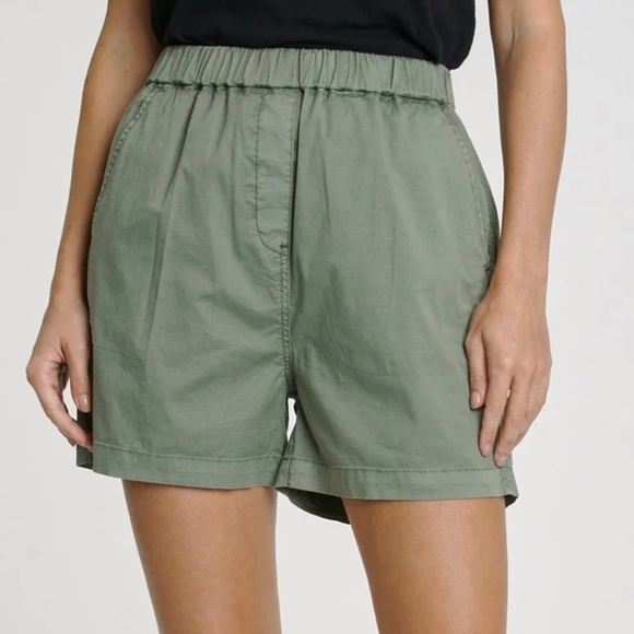 NWT Pistola Beverly Pull On Chino Shorts In Colonel Wash Green - Picture 3 of 9